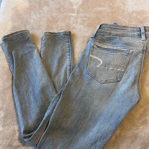 American Eagle Outfitters Light Blue Stretch Jeggings